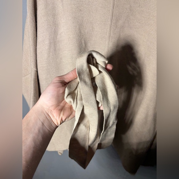 M.M.Lafleur The Morandi Belted Merino Wool Sweater Size XS/S - Picture 5 of 6